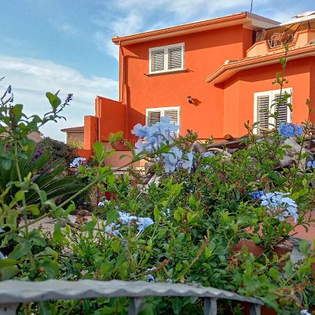 Casa Vacanza Le 2 Isole Suni Kültér fotó
