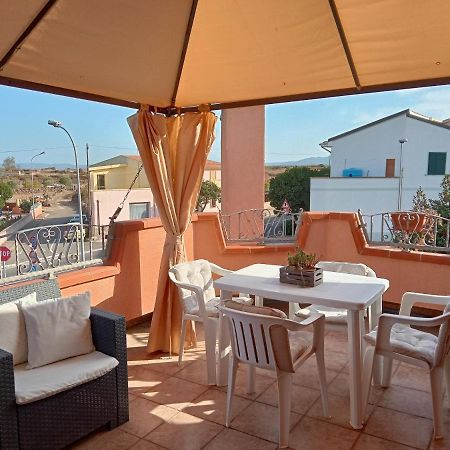 Casa Vacanza Le 2 Isole Suni Kültér fotó