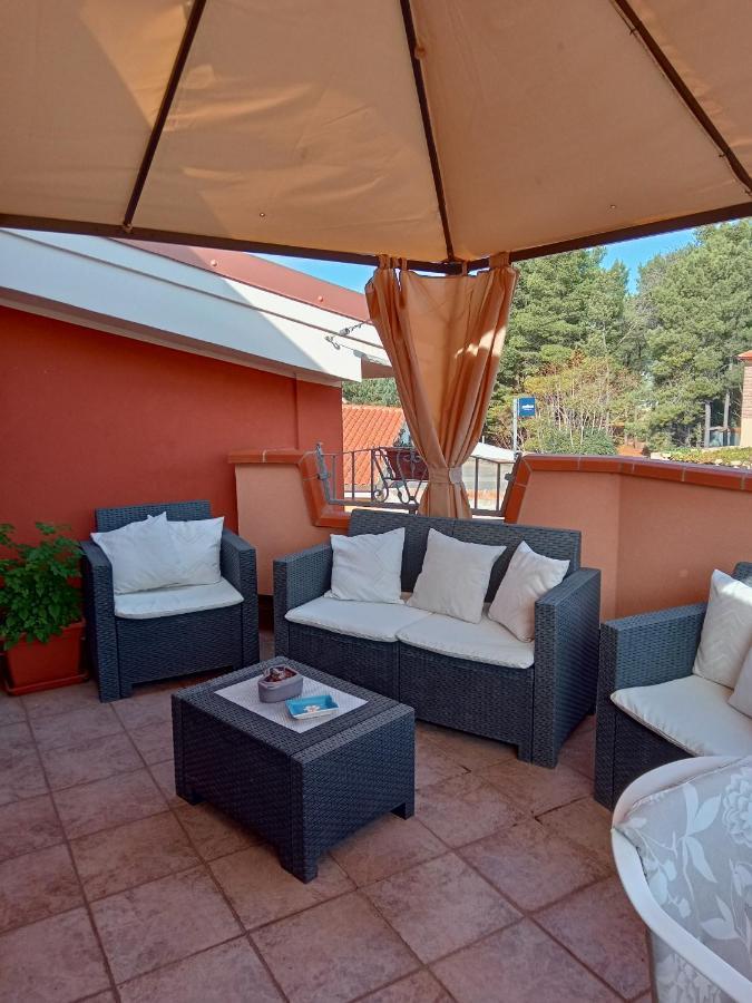 Casa Vacanza Le 2 Isole Suni Kültér fotó