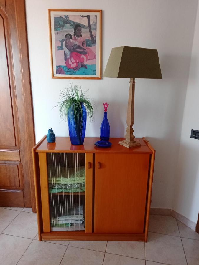 Casa Vacanza Le 2 Isole Suni Kültér fotó